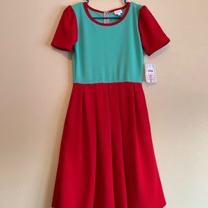 Small new Lularoe Amelia